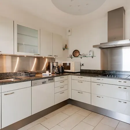 Kiss Cool - 2 Bedroom With Terrace And Garage * آنسي